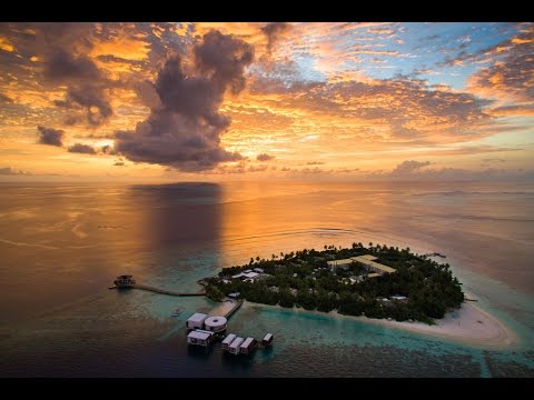 Best resort to spend your honeymoon – Jumeirah Dhevanafushi, Maldives [4K, drone]