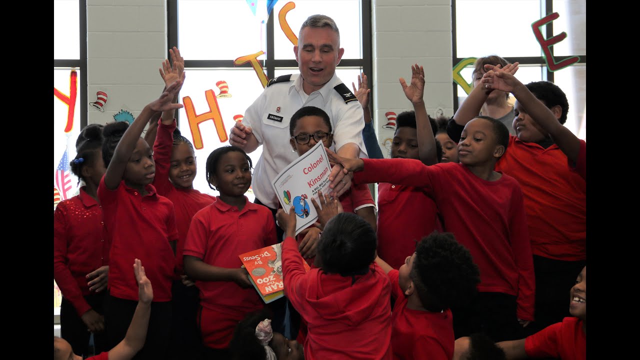 Norfolk District commander addresses teammates in 2021