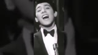 Paul Anka Performing 