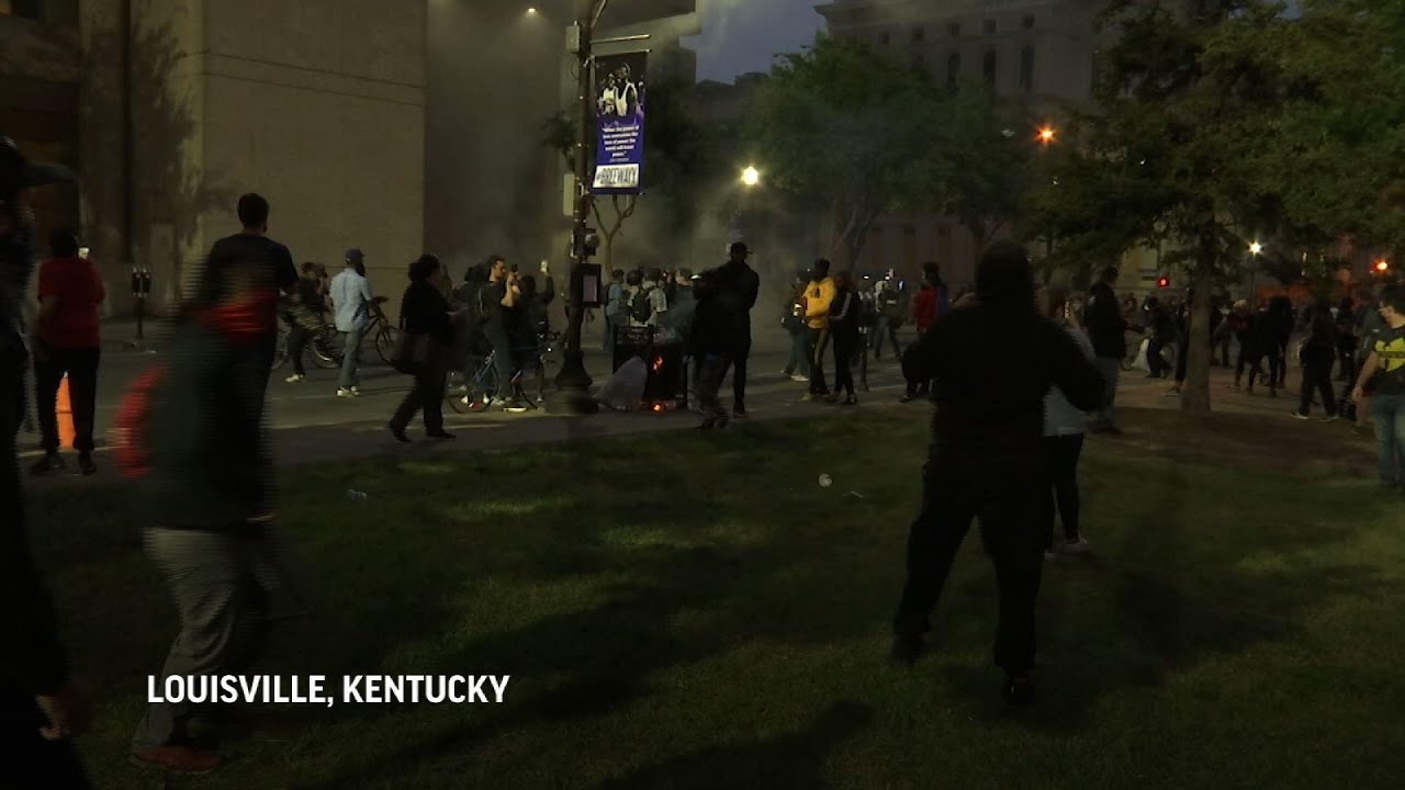 Protests follow Breonna Taylor decision