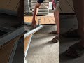 Selbstnivellierendes Deckenboden-System