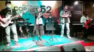 Cinta di Kota Tua Nicky Astria Cover by Friend's Over Drinking Band Live Recorded at Warkop Corner52