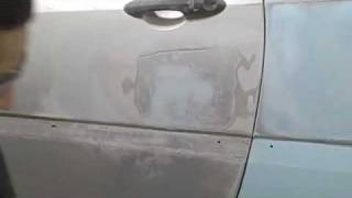 DIY - How To Apply Finish Glaze Putty To A Car Panel