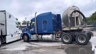 Atlantic bulk carrier truck driver jack knife🤯Ridiculous truck drivers