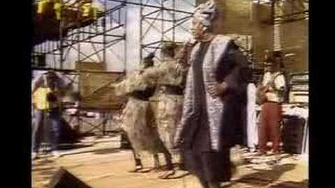 miriam makeba, Zimbabwe concert (paul simon - graceland land