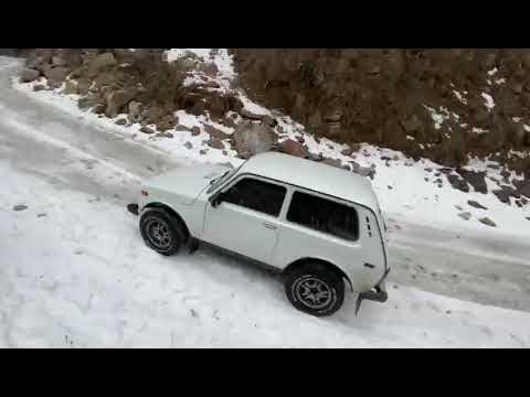 Кабардино нива. Кабардино нива. Нива кбр. Кабардино нива. Нива белая в горах.