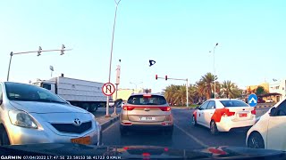 Idiots In Cars 65