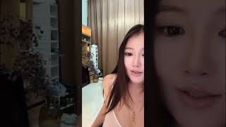 Lovely Periscope Girl