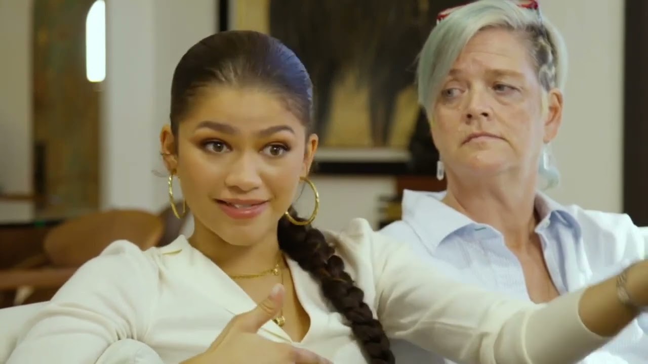 tina's interview with zendaya and claire - YouTube