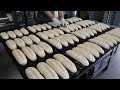 압도적인 크기! 푸짐한 마늘과, 비법 소스로 대박난 마늘 바게트 빵 / Mass production of overwhelming garlic bread