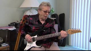 Video thumbnail of "CAROL KAYE"