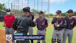 PRESIDENTE DNCD LANZA PRIMERA BOLA EN LIGA VERANO DE BÉISBOL