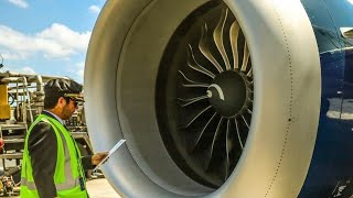 Boeing 737 MAX I Revisión Exterior I Audio original