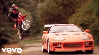 What Is Love (Techno Remix) / Fast And Furious (Charger & Supra Vs Motorbikes Chase Scene)