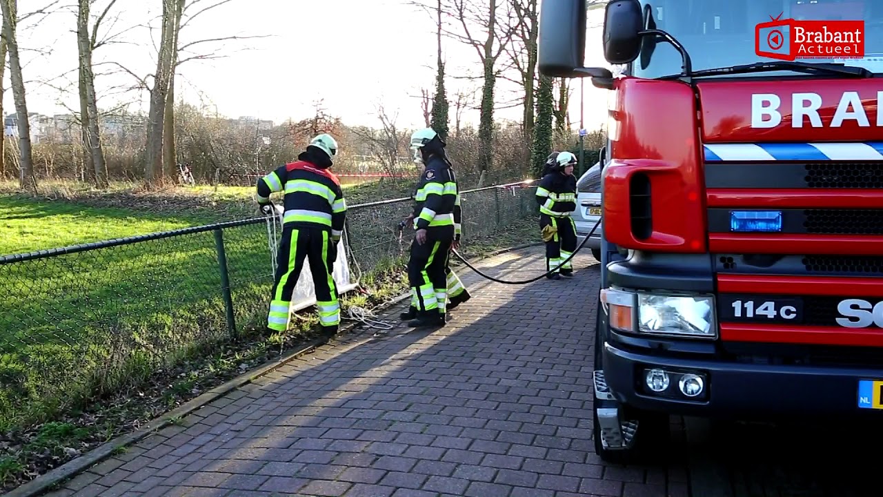 Voorbijganger vind lichaam dode man in rivier de Dommel bij Boxtel