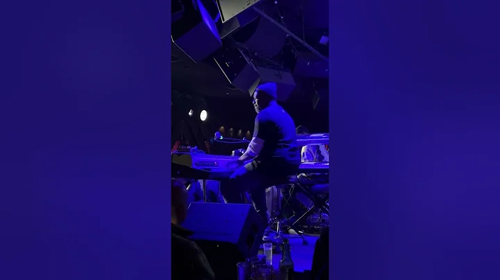 Robert Glasper, Pino Palladino, Chris Dave, Isaiah...