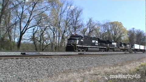 Norfolk Southern Piggyback / NS 21J. Cove,Pa. 4-13-12