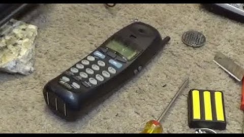 Qwest (Vtech) 1734 900MHz DSS Cordless Phone with Handset Speakerphone | Handset Repair and Cleaning