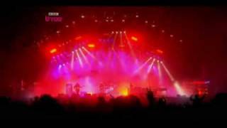 Arctic Monkeys - When The Sun Goes Down [live at Reading Festival 2009]