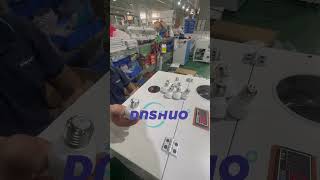 E27 lock lamp head nailing machine power test, power unqualified will alarm #led #machine