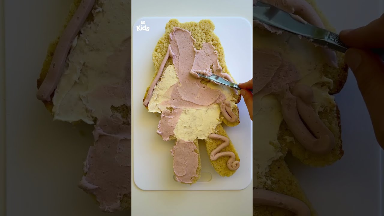 Watch Us Make A Bluey Floppy Cake ABC Kids