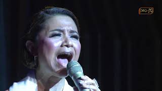 Ruth Sahanaya - Derita Kesayanganku  (Live Performance)