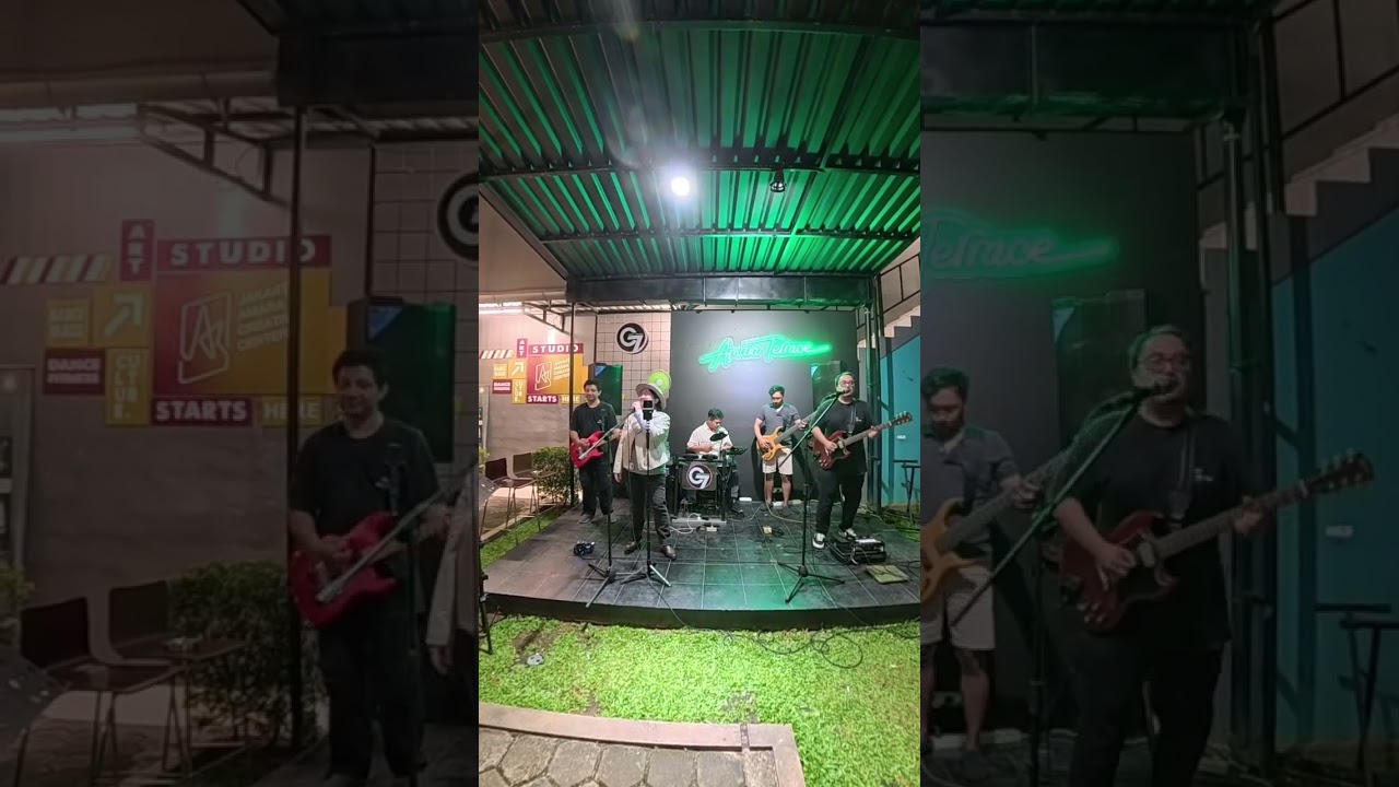 Kiss Me - Sixpence Non The Ritcher (Cover by The Afterworks Ft. Noviandrea) 