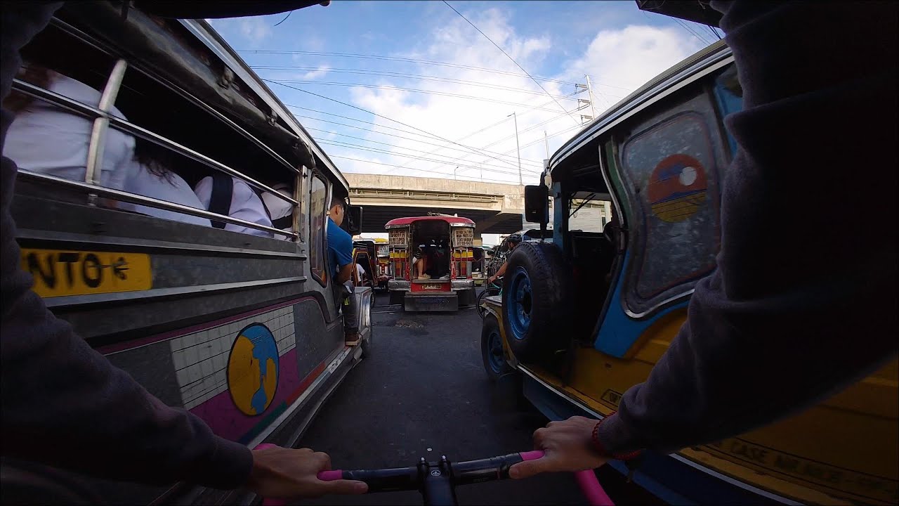 Fixed Gear Just Riding | Fast Rush Hour Commute From Malate to Intramuros