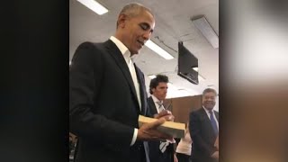 Former President Obama reports for jury duty in Chicago