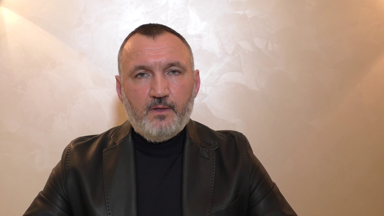 Конфиденциальность и юридическая защита будут обеспечены. Ренат Кузьмин ...