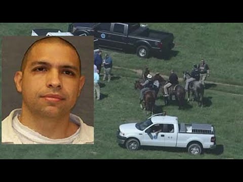$15K reward for 'very dangerous' escaped killer still on the loose in East Texas