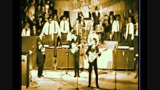 Video thumbnail of "The Beatles - Rock and roll music HD and HQ"