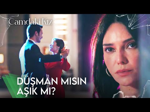 Kaybedince Mi Bilinir Sevilmenin Değeri? | Camdaki Kız 8. Bölüm