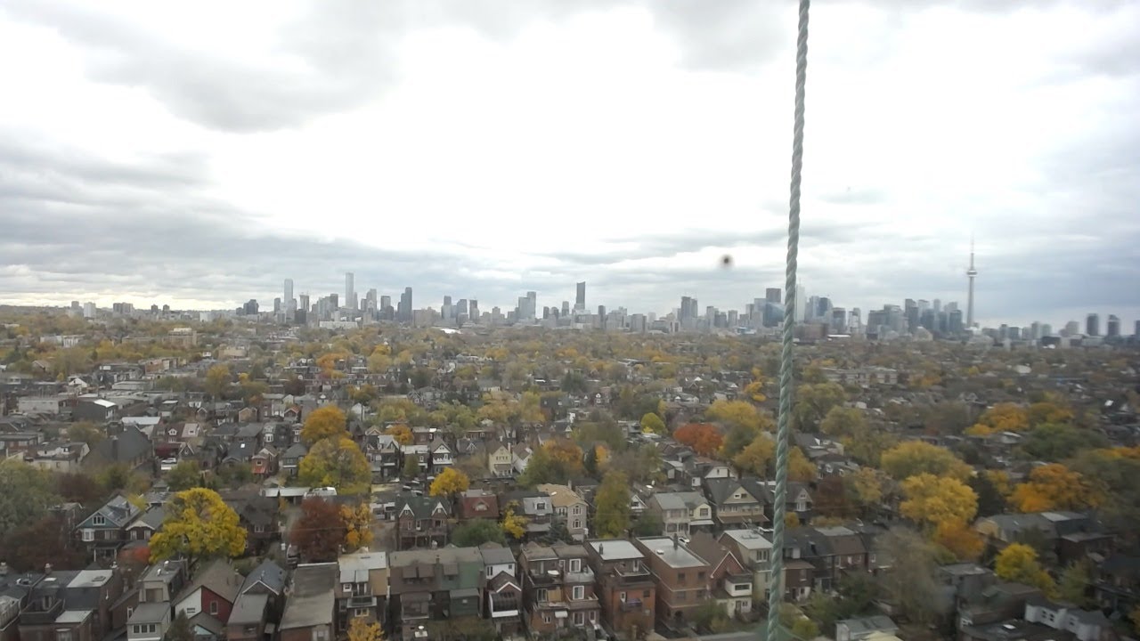 Toronto Skyline - LIVE 24/7 