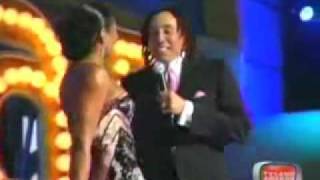 Video thumbnail of "Ashanti & Smokey Robinson - "Ooh Baby Baby" (Live)"