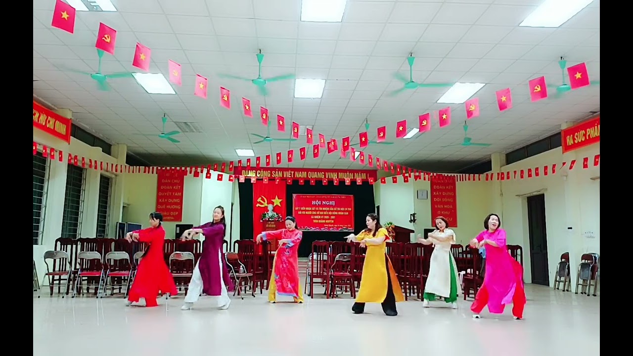 Phố xuân / BĐ Kalyan/ TH CLB Trần Thắm 