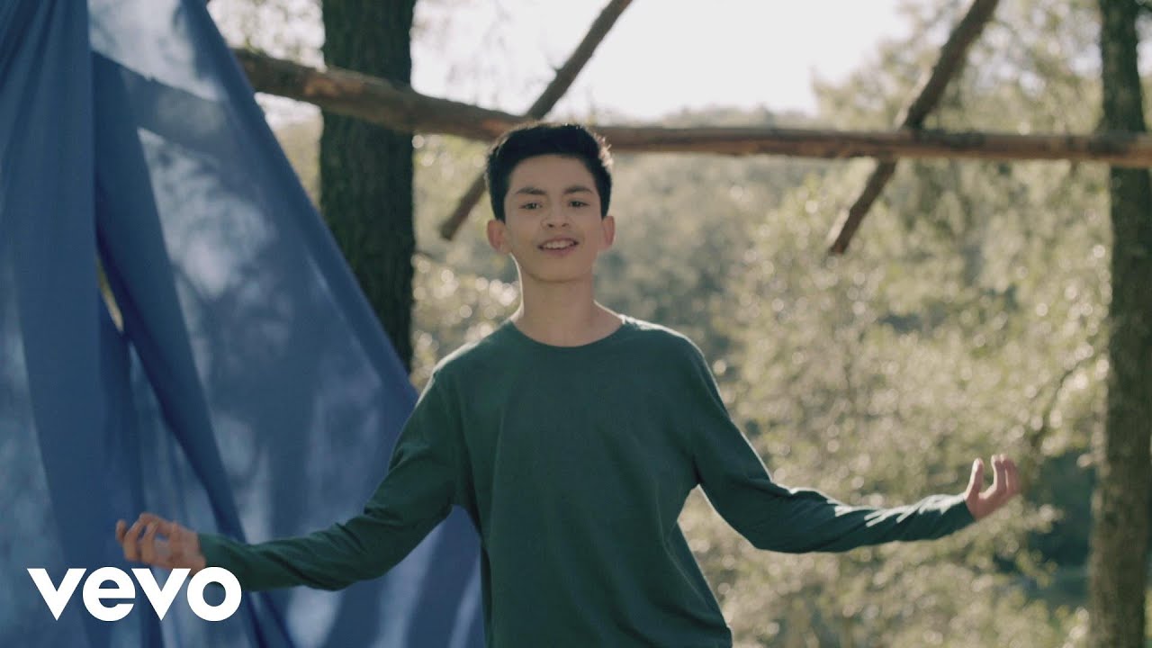 LemonGrass - Dance Like an Idiot (Video Oficial)