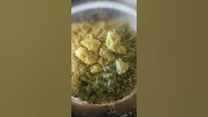 1000 DEGREE RUBY BURNS A BOWL OF KEIF AND CRUMBLE!