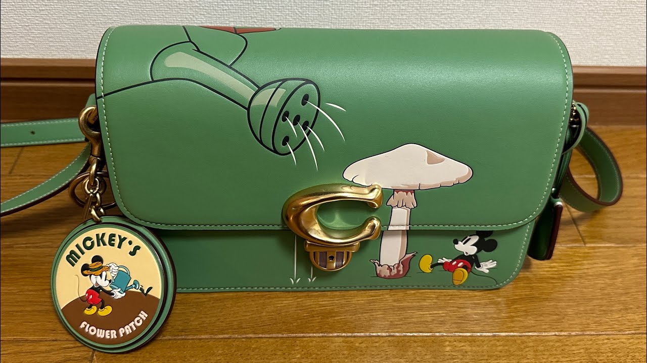 DISNEY X COACH コラボ　ディズニー創立100周年限定コレクション maxresdefault.jpg