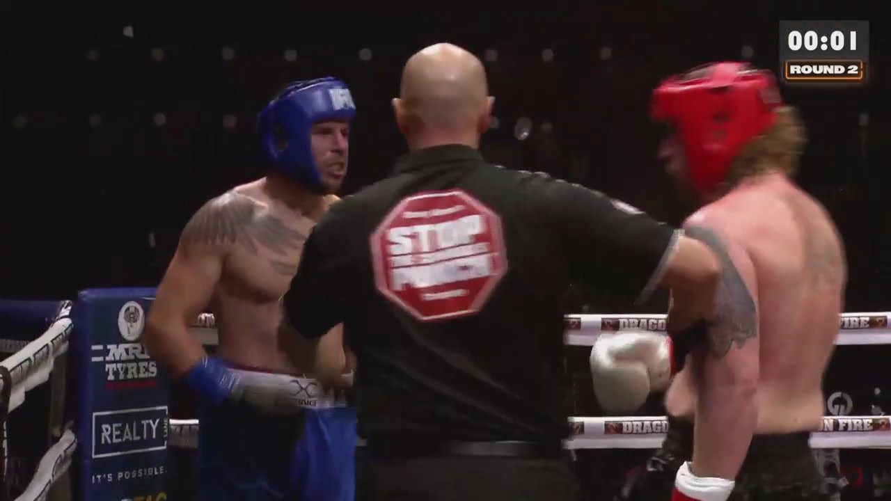 Joel Robertson vs Tony Martinovic