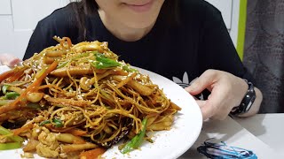 Chow Mein | Stir-fry Noodles with Vegetables | 豉油王炒麵 : ASMR / Mukbang ( Cooking & Eating Sounds )