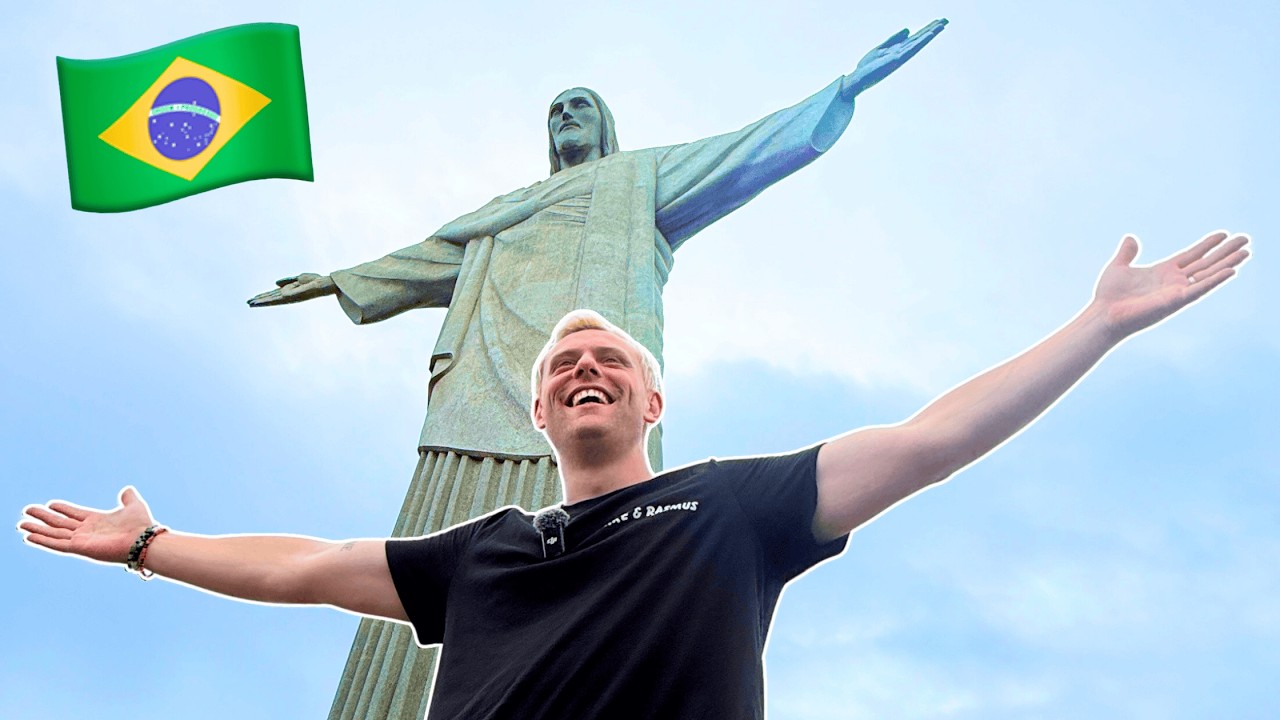 Møder VILD slange på hike til verdens vidunder!