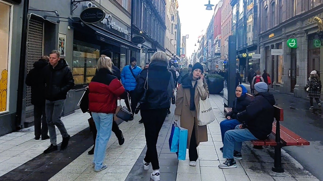Sweden 🇸🇪 | main shopping street Stockholm | Drottninggatan 4K 