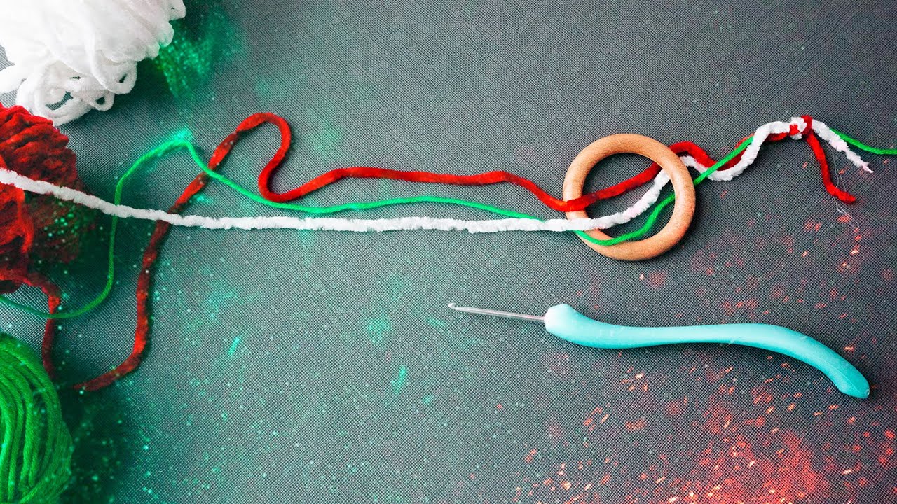 Very EASY and FAST Idea from Leftover Yarn and Curtain Rings. Crochet