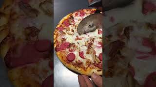 Tavuk Dönerli Pizza Nasıl Olur?