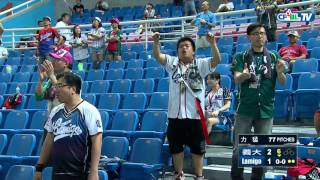 05/08 義大 vs Lamigo 六局下，王柏融一棒轟出右外野方向的陽春全壘打，幫助球隊打下第一分