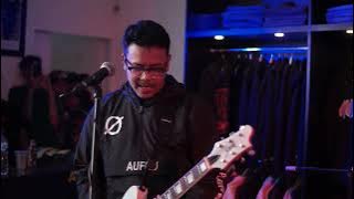 Threesixty - Takan Bisa ( Live at aufco official store ) #threesixty #threesixtyskatepunk