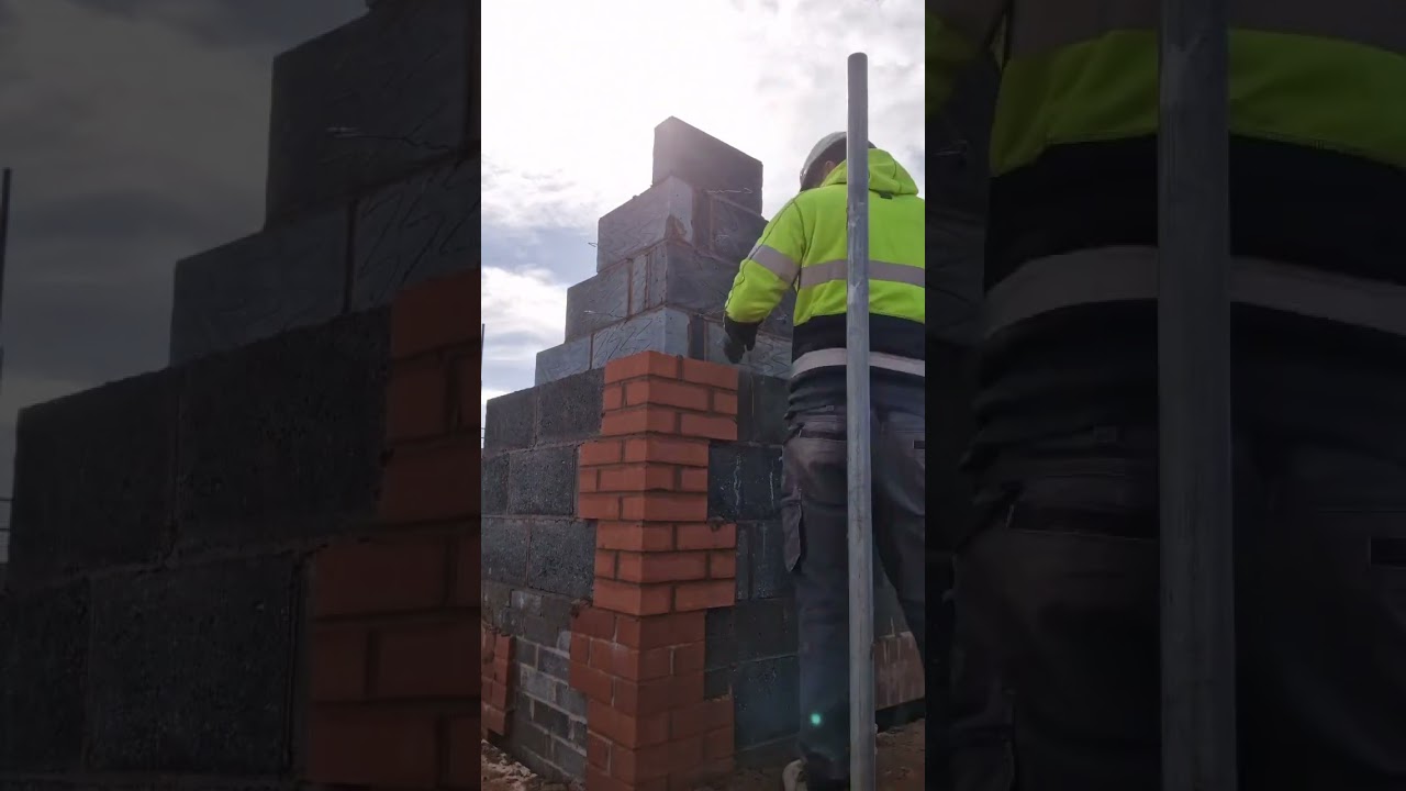 Corner quoins detail. 