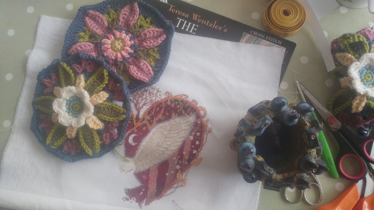 Flosstube 11: Autumnal craft adventures & an unexpected find!