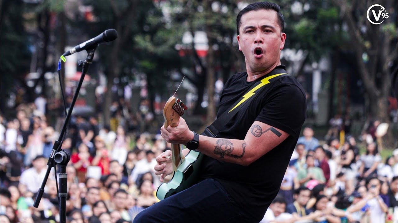 HEY JACE DEKADA tech Booth s POV UST Paskuhan 2023 YouTube Hey jace dekada tech booth s pov ust paskuhan 2023 youtube